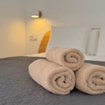 Triple: cama de matrimonio + cama individual - 12