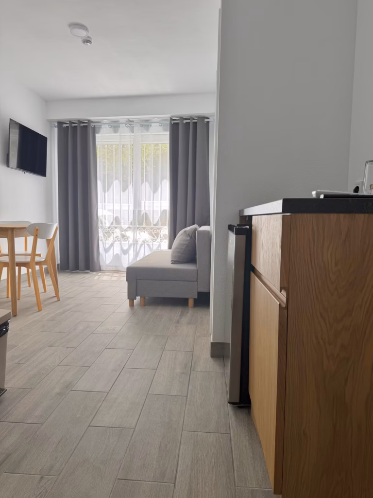 Habitación de dos ambientes Triple/Cuádruple - 1