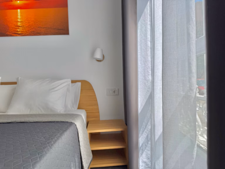 Habitación doble con cama de matrimonio - 3