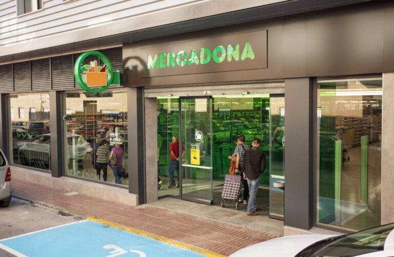 Mercadona: a 3 minutos a pie